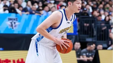 安切洛蒂对维尼修斯表现不满，考虑调整阵容替换其首发